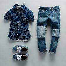 ملابس الأطفال