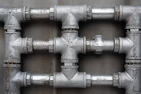 ب. السباكة الحديد